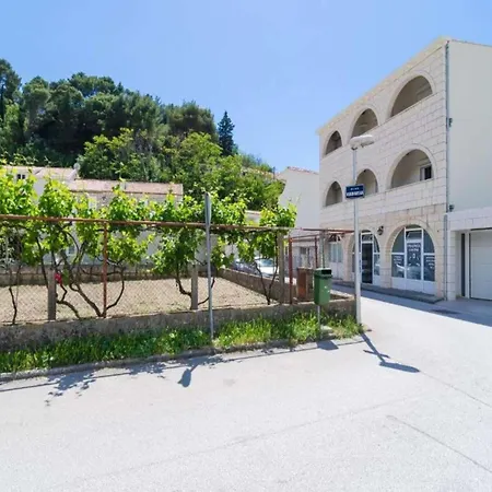 & Bari I * ムリニ